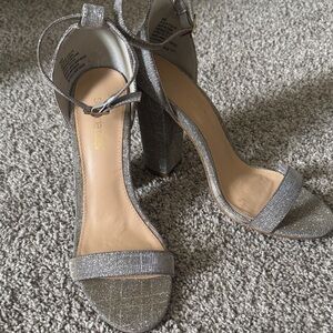 Shoe Dazzle Silver Glitter Heels